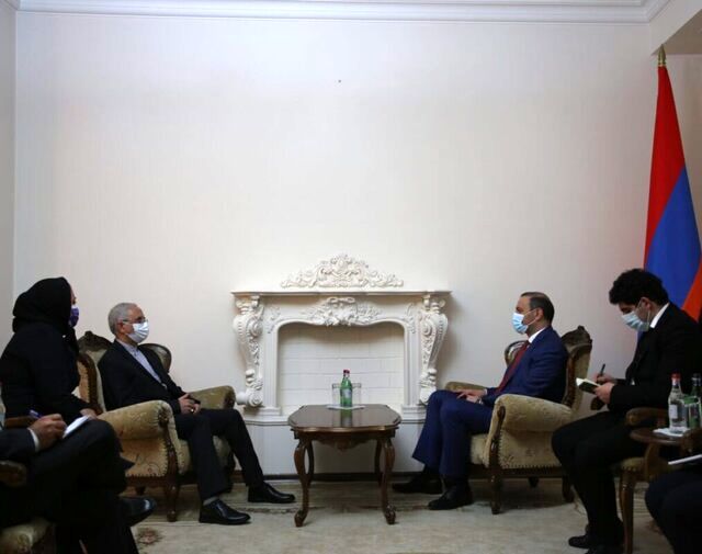 محور گفت‌وگوی رئیس‌شورای امنیت ارمنستان با سفیر ایران