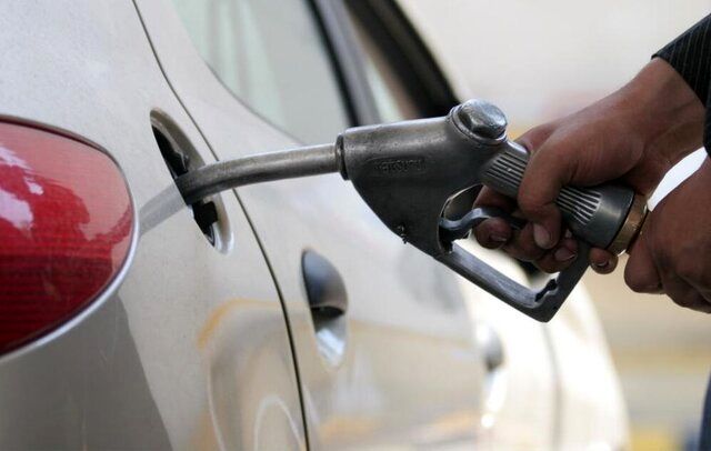 واکنش مخبر به خبر افزایش قیمت بنزین 