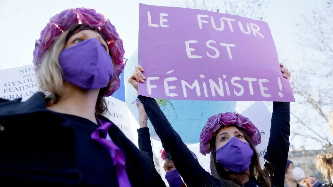 وعده های فمینیستی مکرون و لوپن به زنان فرانسه
