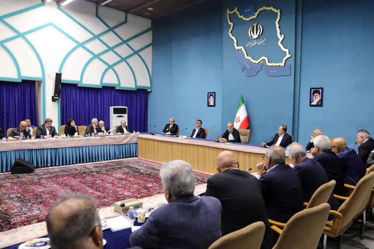 استقبال پزشکیان از حضور کارآفرینان در سفرهای خارجی دولت | تلاش این است که اسنپ‌بک فعال نشود اما...
