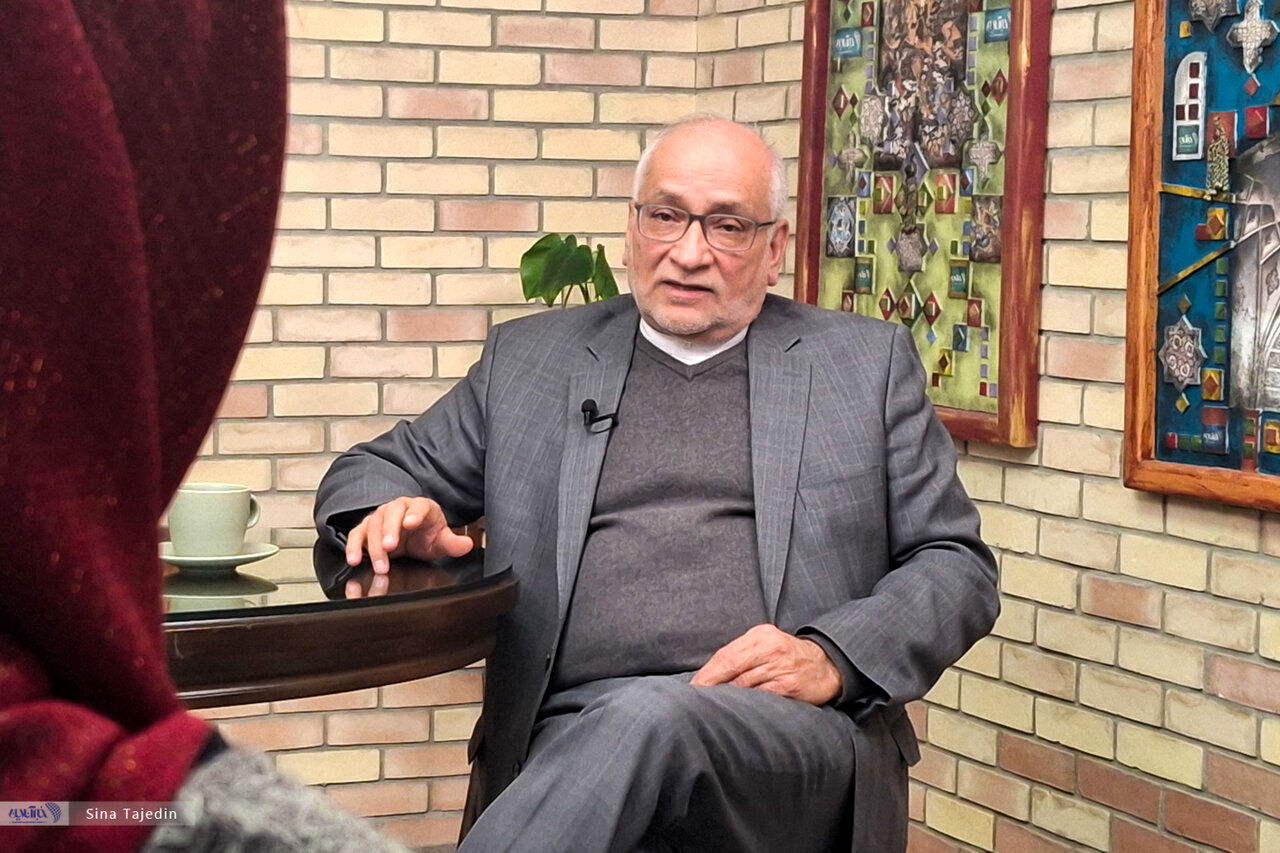 مرعشی: شب پنجشنبه 18 دی ماه شورایعالی امنیت ملی جلسه داشت، اما خبر نداشتند که... | نهادهای امنیتی چه‌کاره بوده‌اند که اجازه دادند موساد اسلحه وارد کشور کند؟ | پزشکیان می تواند محبوبیتش را بازگرداند