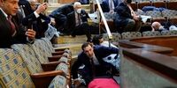 حمل اسلحه یک جمهوری‌خواه و افزایش تنش‌ها در کنگره