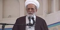 امام جمعه مشهد: مردم با وجود مشکلات پشتیبان انقلاب هستند