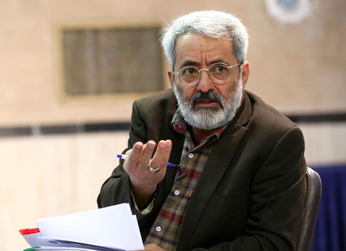 سلیمی‌نمین: تحریم‌ها علیه ایران کارساز نیست/ فقط اتحاد ملی می‌تواند دشمن را زمین‌گیر کند!