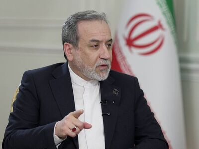 عراقچی: ایران پرچمدار مبارزه با سلاح‌های کشتار جمعی است