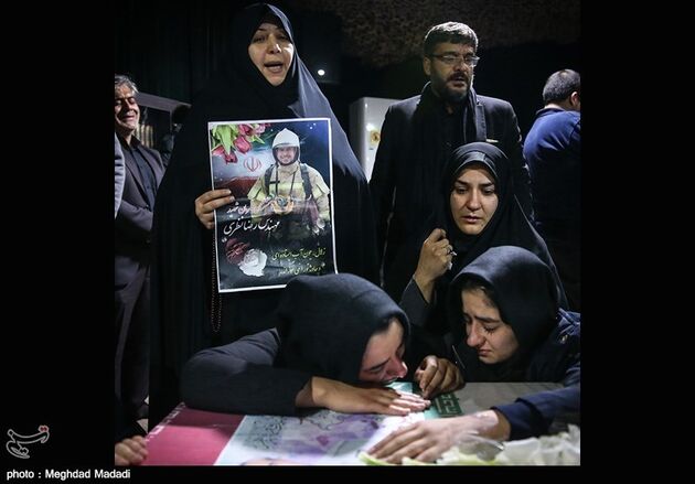 مراسم وداع با پیکر آتش نشانان شهید حادثه پلاسکو