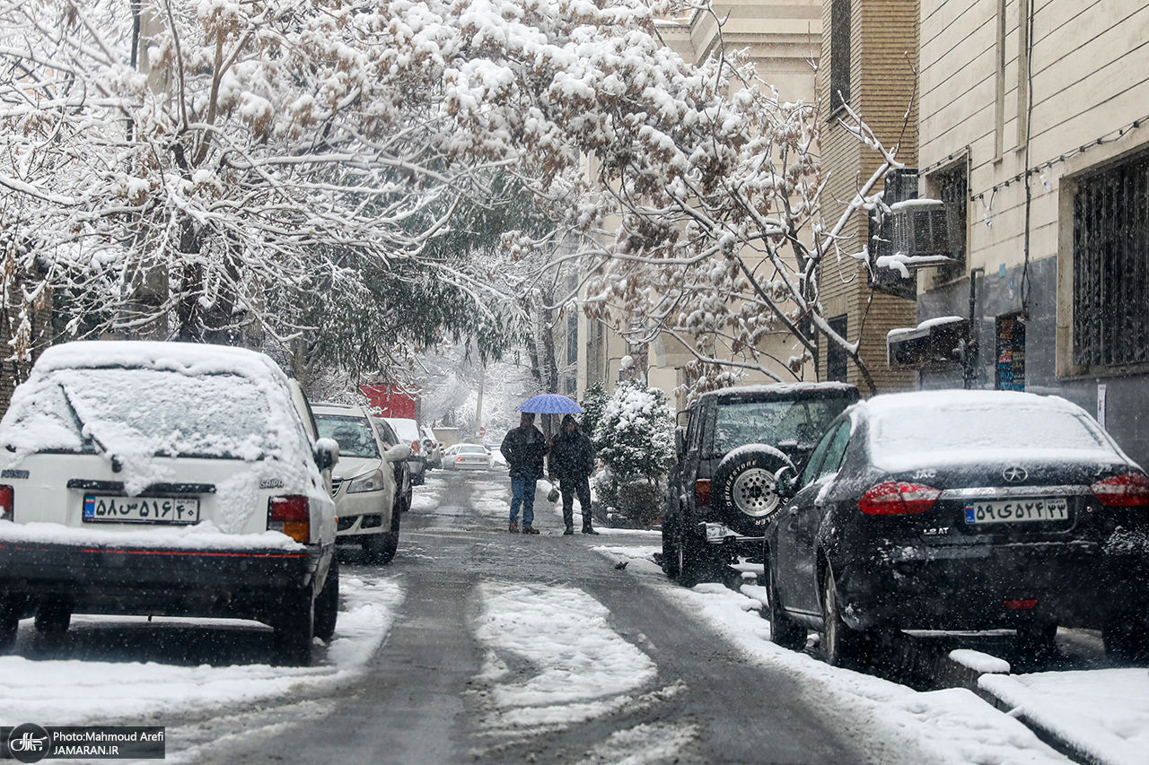 بارش‌ برف و باران ادامه دارد /تهرانی ها منتظر بارش برف باشند