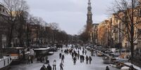 موتورسواری یک خانم چادری در خیابان‌های آمستردام+فیلم