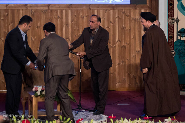 مراسم رونمایی از کتاب خاطرات آیت الله هاشمی رفسنجانی