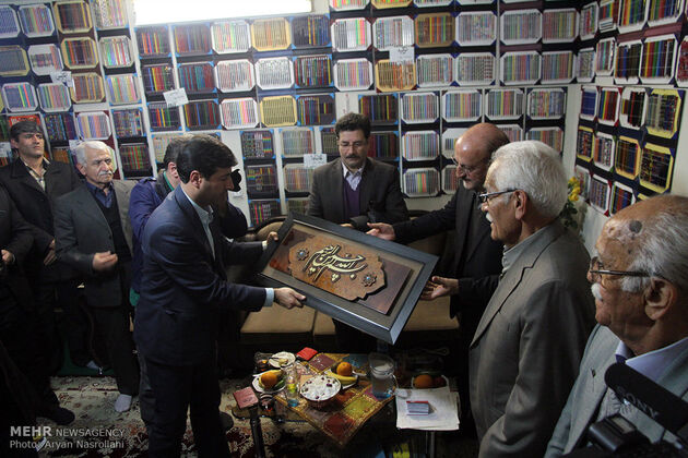 کلکسیونر ایرانی مداد رنگی