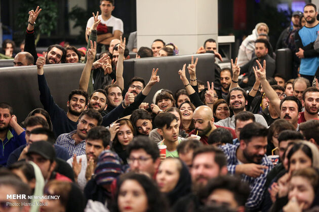 تماشای ایران-ژاپن در سطح شهر تهران