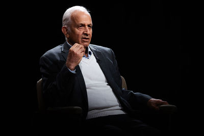 شقاقی شهری: حذف بودجه‌های بی‌اثر «سرمایه اجتماعی» دولت می‌شود | اصلاحات اقتصادی جسارت می‌خواهد | سکوت حاکم بر فضای بودجه 1405 نگران کننده است 2