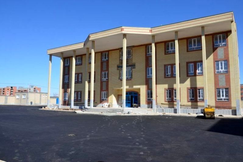 بازگشایی مدارس بندرعباس در پی زلزله شدید
