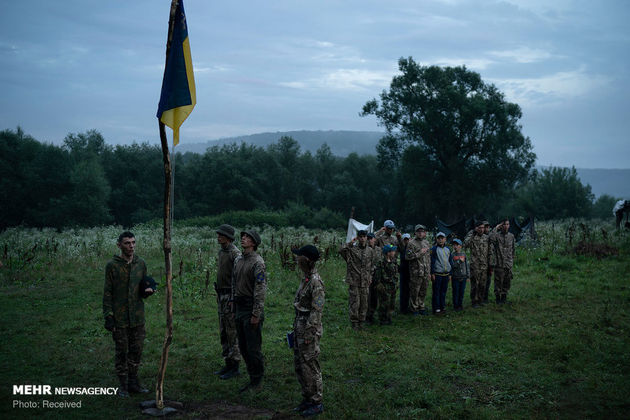 کمپ آموزش نظامی کودکان اوکراینی