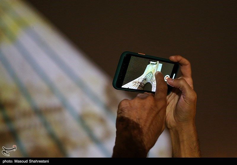گزارش تصویری از ویدئو مپینگ برج آزادی به مناسبت هفته تهران