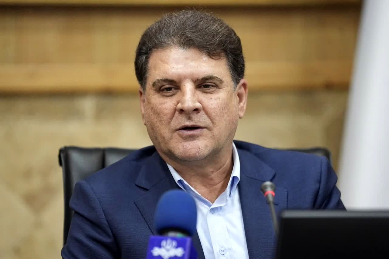 آمار معاون وزیر کشور از فرمانداران، بخشداران و مدیران زن و اهل سنت