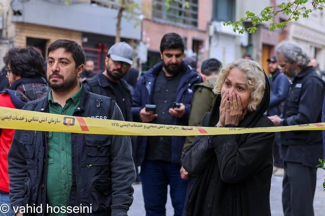چرا از جنگ ۱۲ روزه، عملا عکس و فیلمی باقی نماند؟/ مدیریت اخبار در برابر صدای مردم؛ چرا عکس‌های جنگ دوم واقعی از آب درآمدند؟