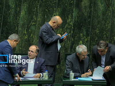 تصاویر| وزرای دولت در بهارستان 