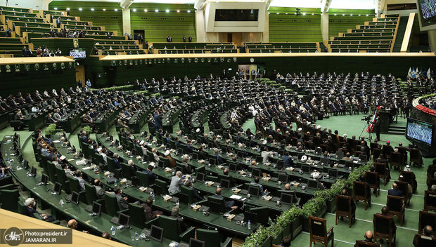 واکنش مجلس به ادعای پاداش 150 میلیون تومانی قالیباف به نمایندگان
