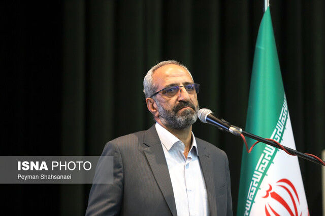 فرماندار اصفهان: هیچ درخواست اخذ مجوزی برای برگزاری تجمع در روز جمعه نشده است