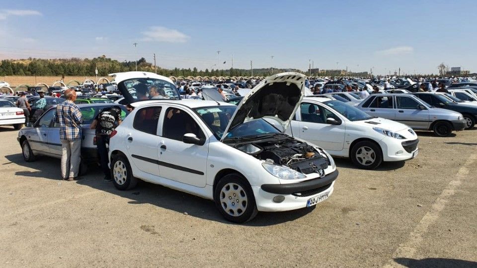 خودروسازهای کم‌نقص در بازار ایران