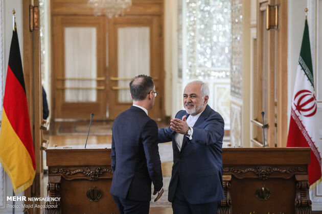 ظریف و هایکو ماس