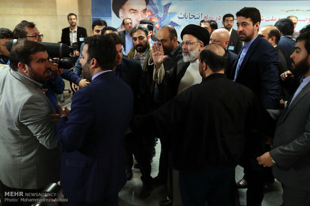 ثبت نام روحانی و رئیسی در انتخابات ریاست جمهوری