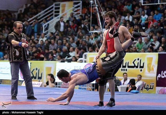 مسابقات کشتی پهلوانی در مشهد