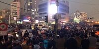 تجمعات پراکنده دیروز در خیابان انقلاب و چهارراه ولیعصر + عکس