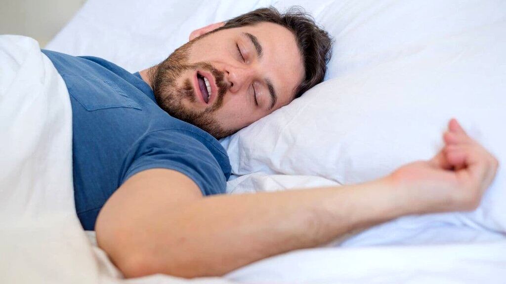 عوارض خطرناک خوابیدن با دهان باز که از آن بی خبرید