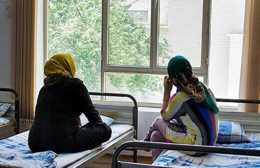 اتفاق تکان دهنده در ایران /پناهگاه هایی که پدر را از مادر و فرزندان جدا می کند