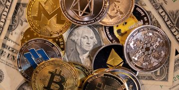 شوک سنگین سخنرانی ترامپ: سقوط دسته‌جمعی رمز ارزها/ بیت‌کوین و آلت‌کوین‌ها پس از سخنرانی ترامپ ریخت