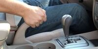 ۲ اشتباه متداول در هنگام رانندگی