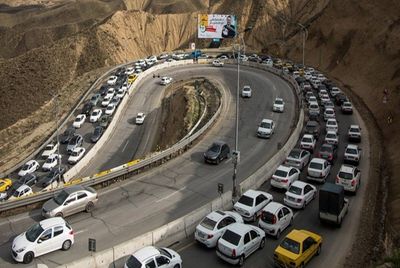 ترافیک سنگین در جاده چالوس و آزادراه تهران - شمال / جاده یکطرفه شد 2