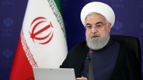 دستور روحانی درباره تهران و استان‌هایی که از فردا طرح فاصله‌گذاری هوشمند را اجرا می‌کنند
