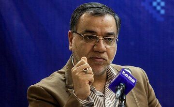 طعنه مهدی فضائلی به محمدجواد ظریف؛ غرش موشک های ایرانی در جنگ 12 روزه مهمترین دلیل انسجام مردم بود