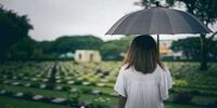 سوگواری عجیب این دختر برای پدر دونده‌اش