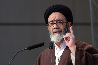 سوگواری پدر آیت الله آل هاشم برای فرزندش+فیلم