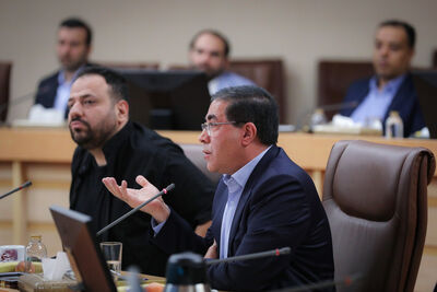 سه سوال کلیدی در بزنگاه تاریخی «جنگ و پساجنگ» | بختیاری: کشور نیازمند اصلاحات بنیادی و نوسازی‌های شجاعانه است | به‌سامان کردن مطالبات صنفی ذیل تشکل‌های رسمی راه حرکت‌های پوپولیستی را می‌بندد