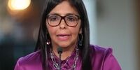 رئیس جمهور موقت ونزوئلا: اظهارات وزیر خزانه‌داری آمریکا توهین‌آمیز است/ ما از هیچ کشور خارجی دستور نمی گیریم