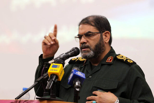 سردار معروفی: با بالا بردن آستانه‌ی تحمل وحدت را حفظ کنیم / شهدای زن، شناسنامه ملت ایران هستند