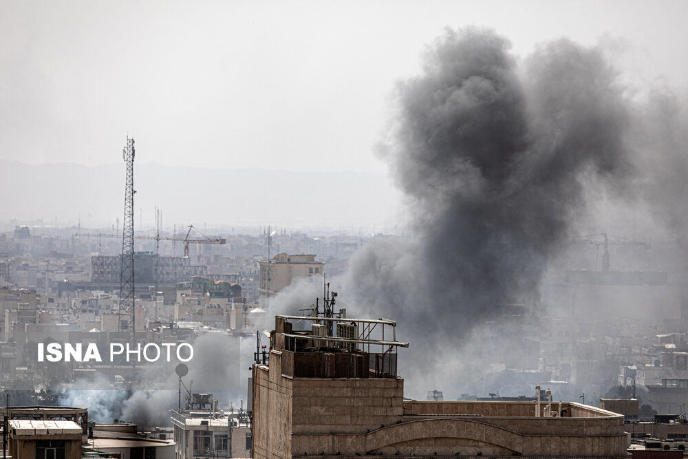 نخستین تصاویر از حمله اسرائیل به میدان 72 نارمک تهران + فیلم