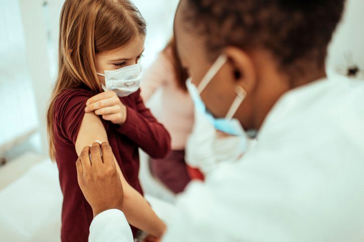 چالش واکسیناسیون کودکان با سویه های جدید کرونا