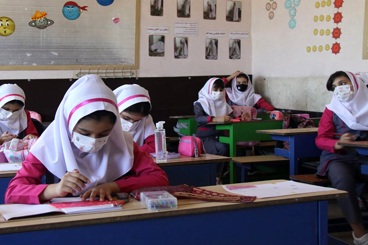مسمومیت دانش آموزان در اهواز / توضیحات آموزش و پرورش خوزستان 