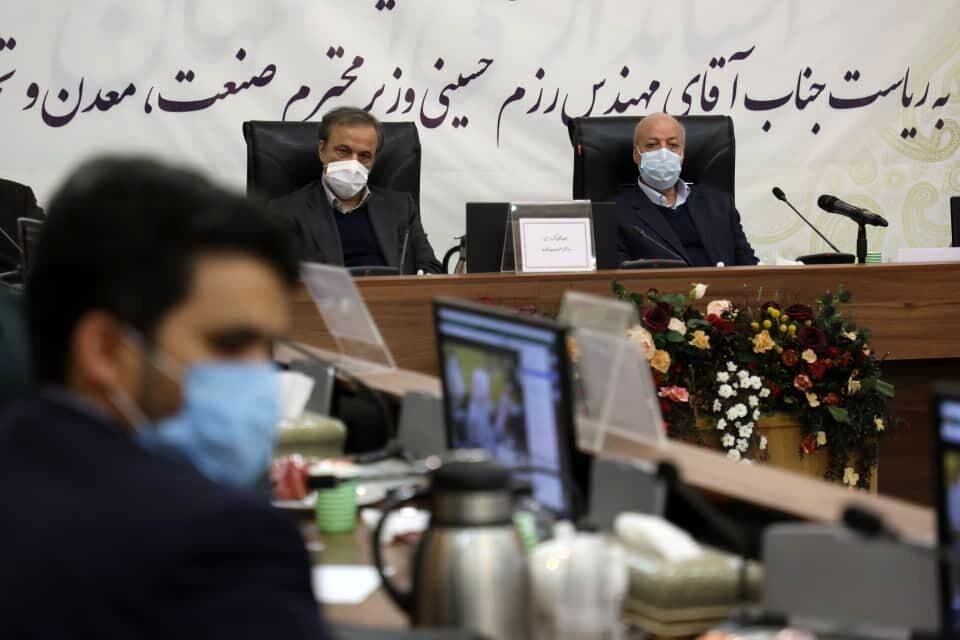 مشکلات فعالان اقتصادی اصفهان و درخواست آنها از وزیر صمت