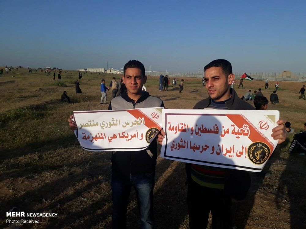 حمایت مردم غزه از سپاه پاسداران +تصاویر