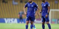 بازیکن بارسایی استقلال با عروسک جدیدش به ورزشگاه آمد +عکس