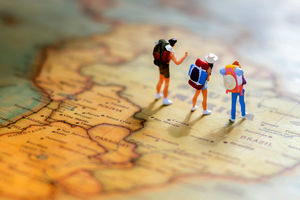 سفر رفتن در ایران چگونه قسطی شد؟ | سفر تمام می‌شود، پرداخت قسط‌ها شروع می‌شود | سفر جمعی فراگیر شده چون...