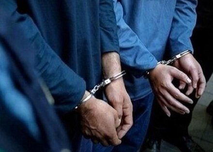 دستگیری یک عضو شورای شهر توسط سربازان گمنام