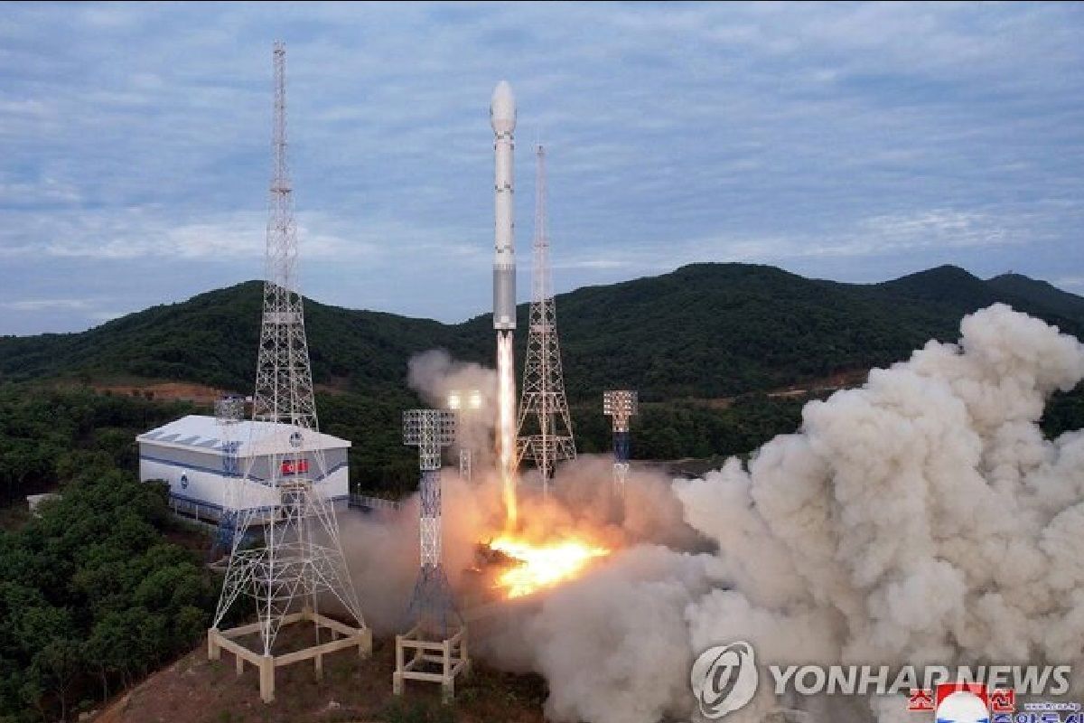 تدارک کره‌شمالی برای پرتاب ماهواره جاسوسی / ژاپن مطلع شد